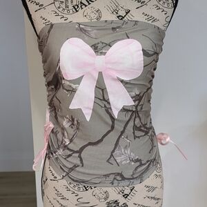 DISCREET | Women's Green/Pink Camo w/ Bow Details Ruched Tube Top